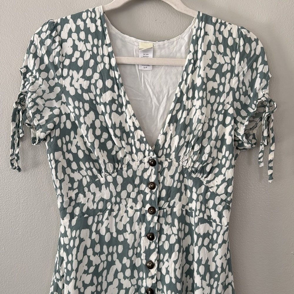 L*space Valentina Button Front Dress - Picture 3 of 7